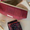Trousse de toilette velours rouge – Image 2