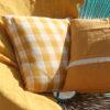 Housse de coussin Vichy safran