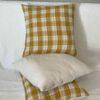 Housse de coussin Vichy safran – Image 2