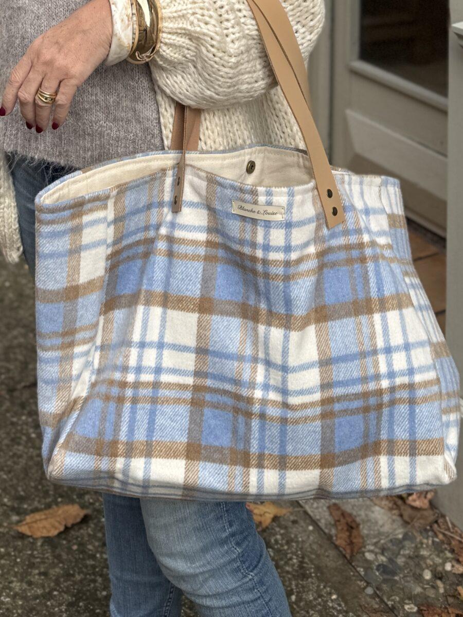 Cabas tartan bleu-camel et cuir