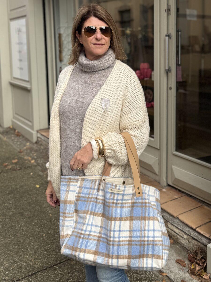 Cabas tartan bleu-camel et cuir – Image 2